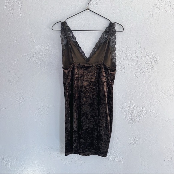 Free People Black Velvet Mini Dress Lace Size Medium - Picture 3 of 7